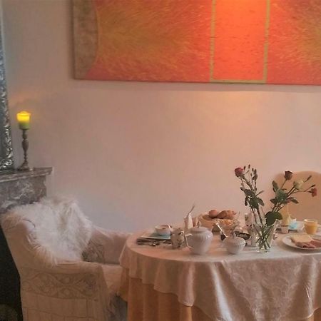 B&B Romantic Rooms Central ハーレム エクステリア 写真